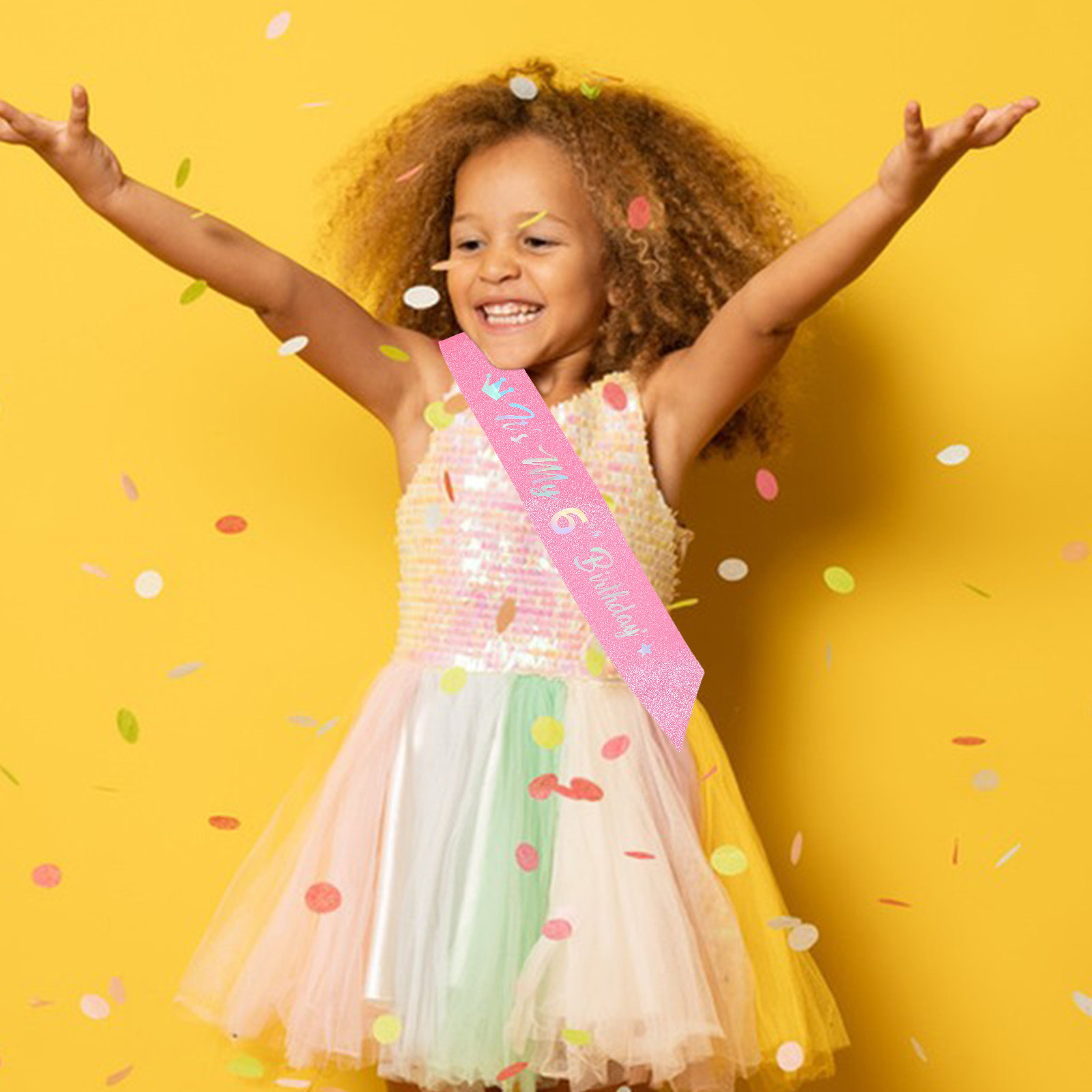 Birthday Sash Glitter - 5個入り ピンクのラメ入り「お誕生日おめでとう」サッシュ。プリンセス風のパーティーアクセサリー。お誕生日を祝う女の子向けの装飾品。